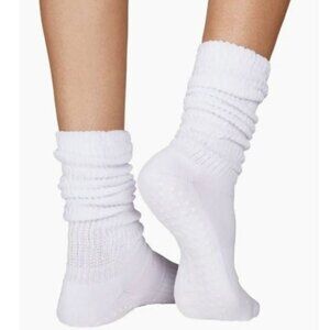 Souls. White Cloud Grip Sock in White Small/Medium New Womens